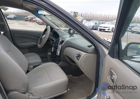 2004 Nissan Sentra 1.8S из США, поврежденный, VIN 3N1CB51D14L478607